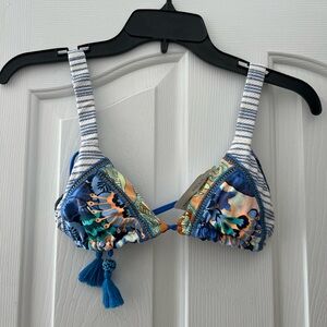 NWT bikini top sz S/M